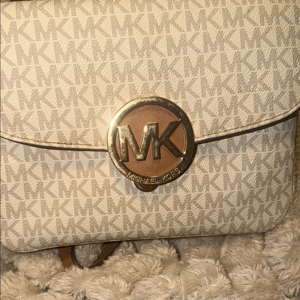 Michael Kors Beige and Gold Crossbody Bag